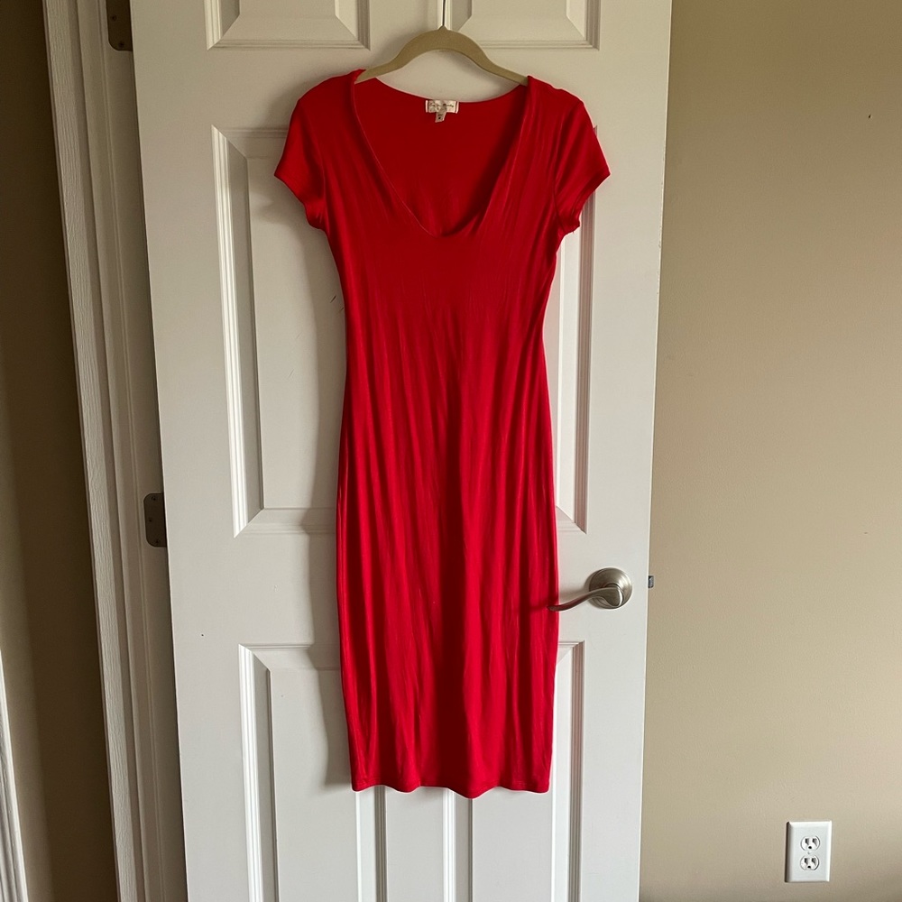 The perfect basic bodycon dress